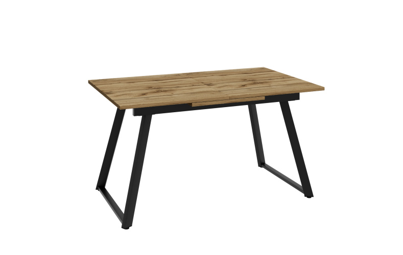 Ст044 Дуб Вотан сбоку сложен.jpg